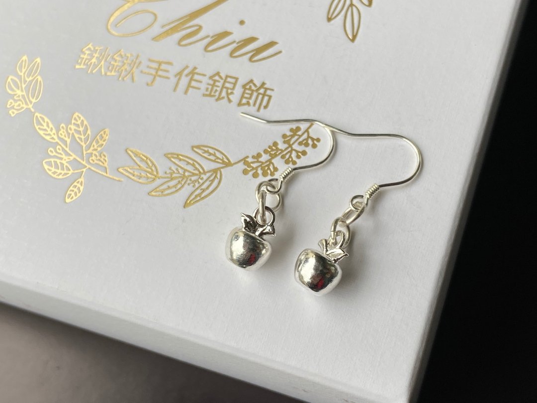 纯银 迷你 苹果 耳环  S356 - 耳环/耳夹 - 纯银 银色