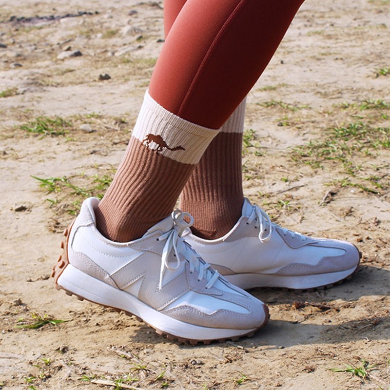 【FOOTER】荒漠余晖高筒登山袜(男-T205L/XL) - 袜子 - 棉．麻 咖啡色