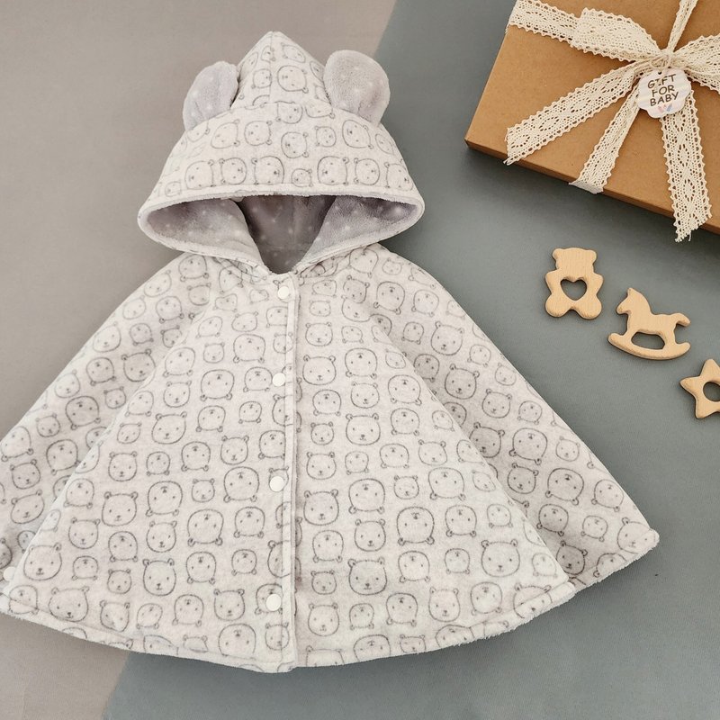 快速出货~柔软保暖摇粒刷毛 双面花色披风 灰色小熊 点点珊瑚绒 - 童装外套 - 棉．麻 多色