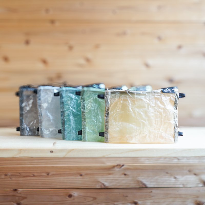 颜色可供选择 - Chibisakopo S / 登山包、露营包、户外包、超轻量包、防水包、挎包、单肩包、小包、慢行包 - 化妆包/杂物包 - 环保材料 黑色