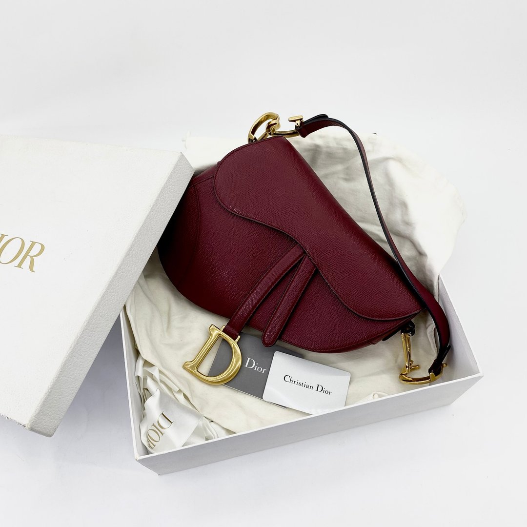 Dior Saddle 马鞍包勃艮第红皮革 经典女神款 含原厂配件保卡 - 侧背包/斜挎包 - 真皮 红色