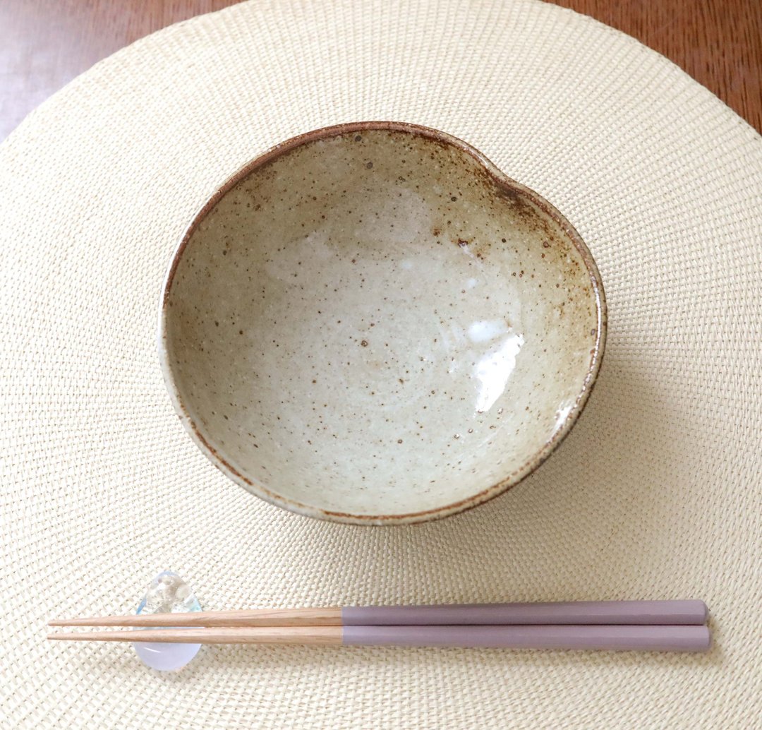 藁白釉の木の叶钵 - 碗 - 陶 卡其色