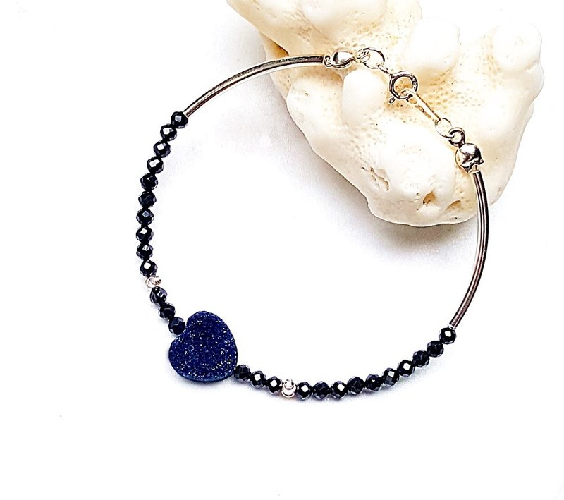 <宠爱系列-初心> 黑尖晶 天然晶簇水晶芽镀彩 925 纯银手链 - 手链/手环 - 纯银 蓝色