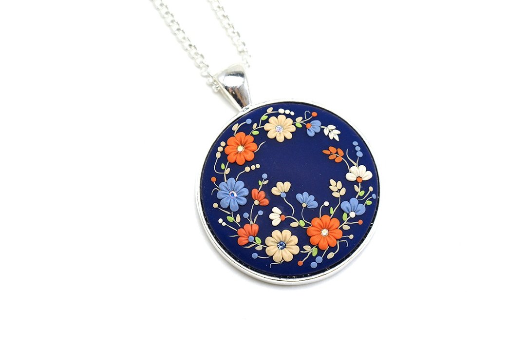 Dark Blue Floral Necklace Handcrafted Polymer Clay Necklace With Tiny Flowers - 项链 - 粘土 蓝色