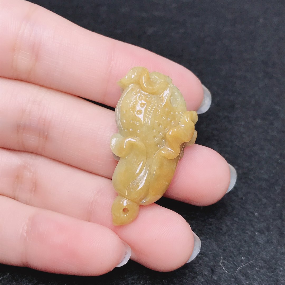 飘黄翡翠巧雕白菜 | 天然缅甸A货翡翠 | 送礼 - 吊饰 - 玉石 多色