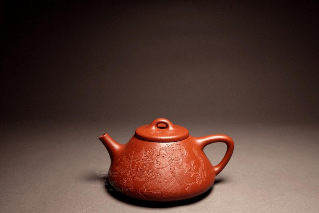 【貂蝉拜月】程刚大师陶刻 黄龙山朱泥大红袍 220cc - 茶具/茶杯 - 陶 红色