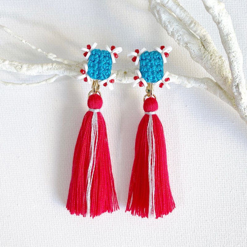 Point Earrings Clip-On[Blue x White] - 耳环/耳夹 - 棉．麻 红色