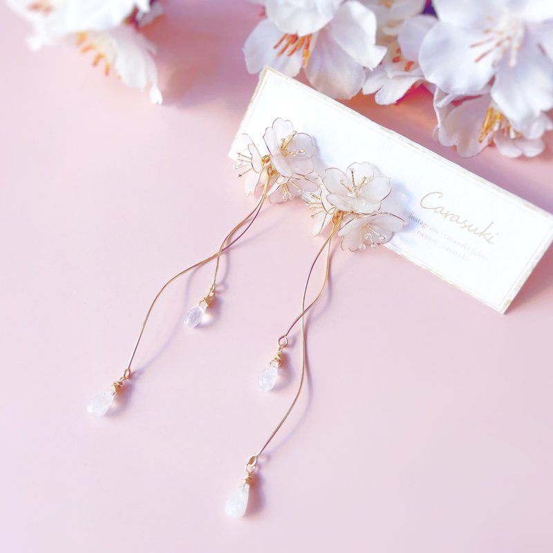 cherry flower lover earrings - 耳环/耳夹 - 树脂 粉红色