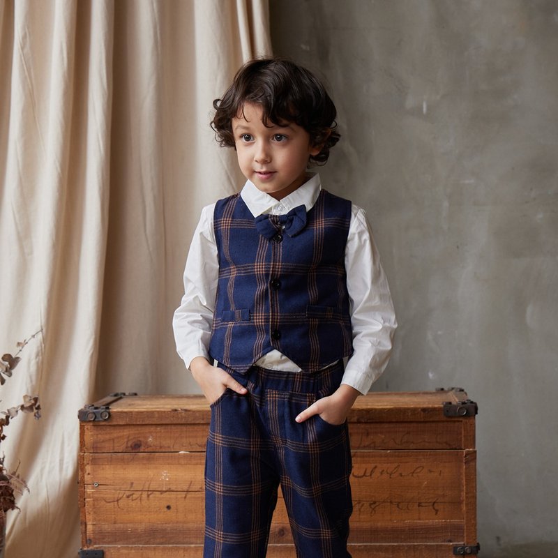 //生日派对.毕业典礼.花童礼服//深蓝格长袖衬衫背心长裤三件组 - 童装礼服/连衣裙 - 棉．麻 蓝色