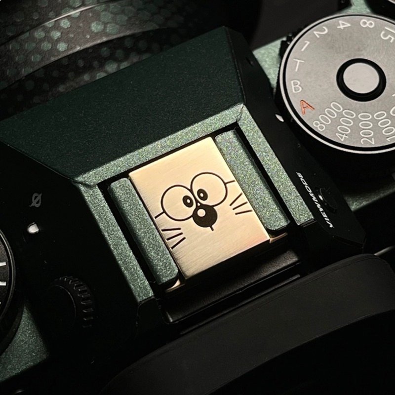 哆啦A梦 订制相机热靴盖 黄铜精雕热靴盖 适用富士徕卡尼康佳能 - 相机 - 铜/黄铜 