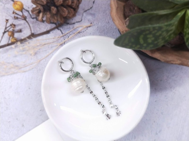 耳环。水滴珍珠*东菱玉绕线耳勾耳夹耳环 - 耳环/耳夹 - 珍珠 白色