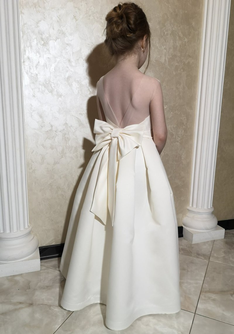 公主缎花薄纱女童连衣裙 适合婚礼 生日和其他节日 - 童装礼服/连衣裙 - 其他材质 多色