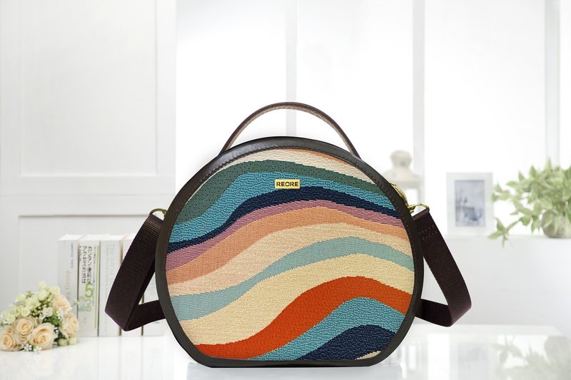 斜背包 手提 / 真皮 / 布防泼水 艾莉莎 浪漫曲纹和 - 侧背包/斜挎包 - 防水材质 