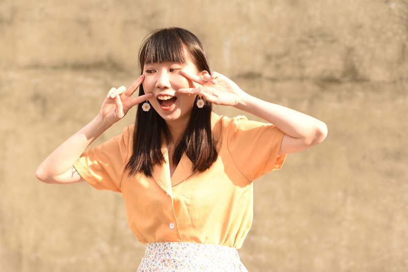 小橘黄衬衫—拥抱夏日 - 女装衬衫 - 棉．麻 