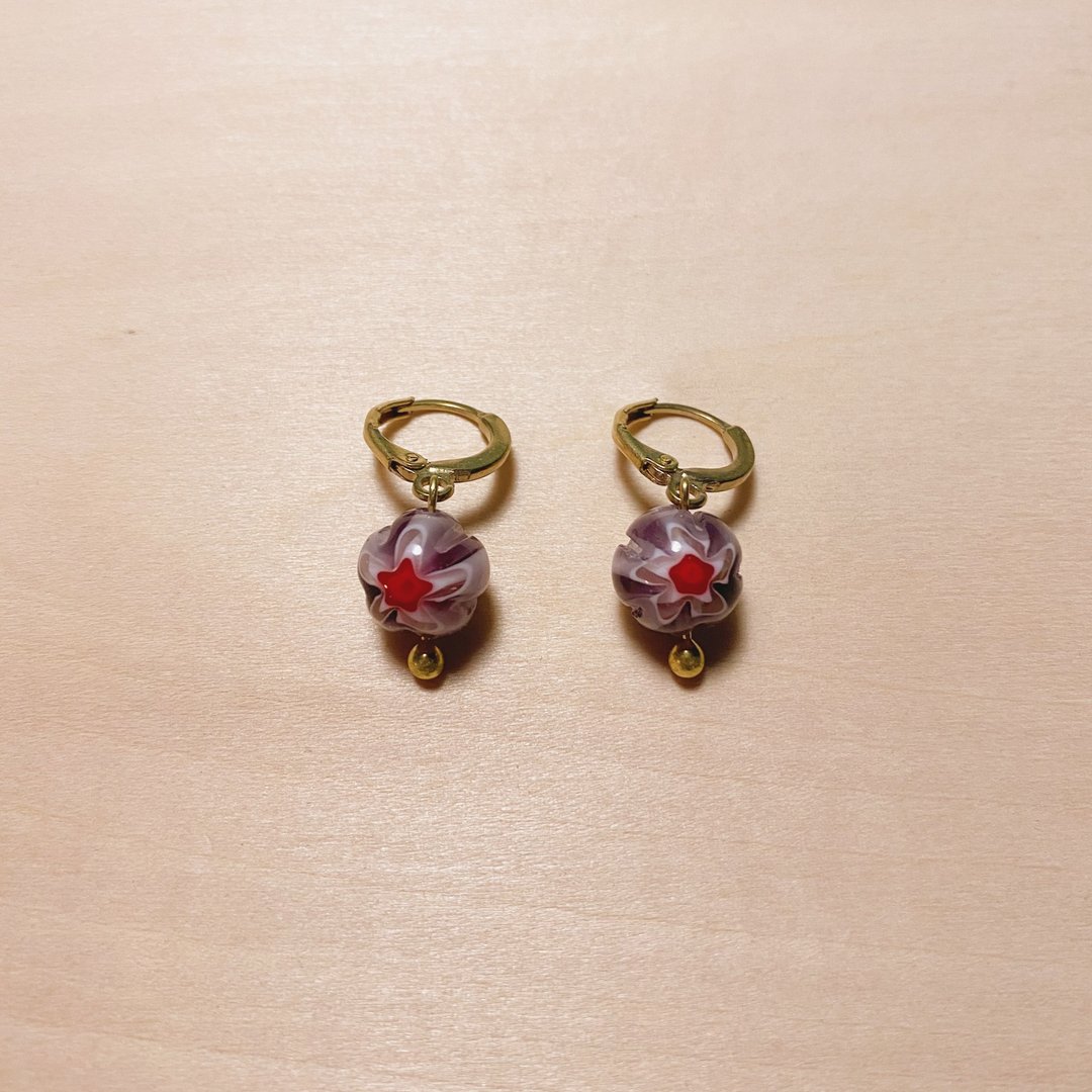 复古紫色花花琉璃古董珠耳环 - 耳环/耳夹 - 琉璃 紫色