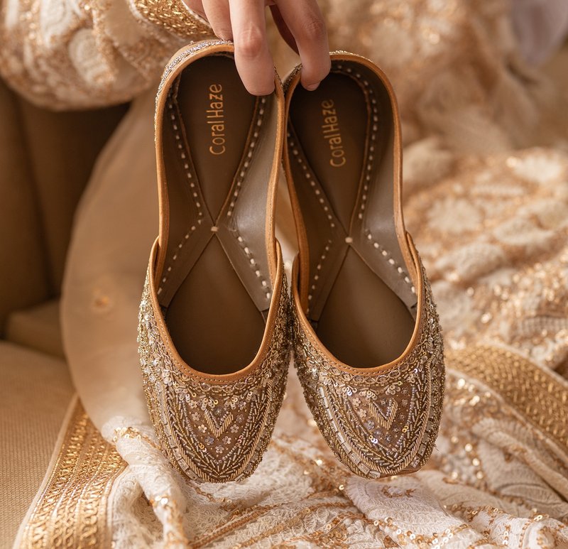 【天穹】印度风情/重工波斯/手工钉珠刺绣鞋 - 女款休闲鞋 - 真皮 卡其色