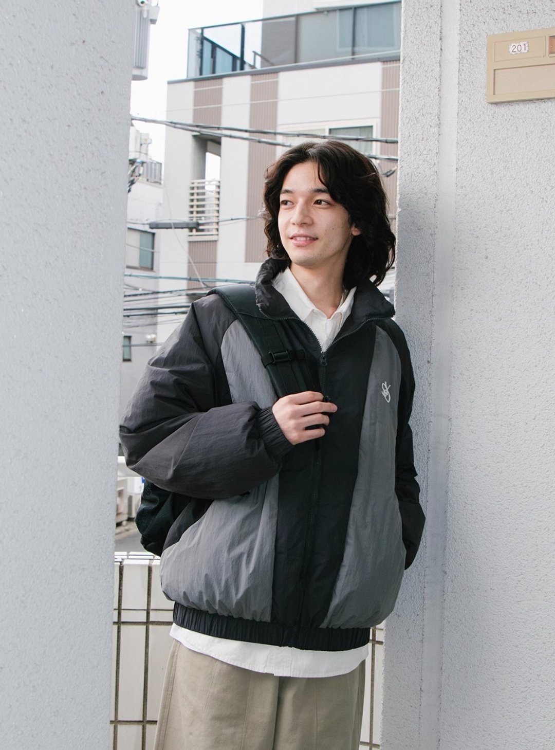 一路奔跑 复古运动寬鬆棉服 - 男装外套 - 其他材质 灰色