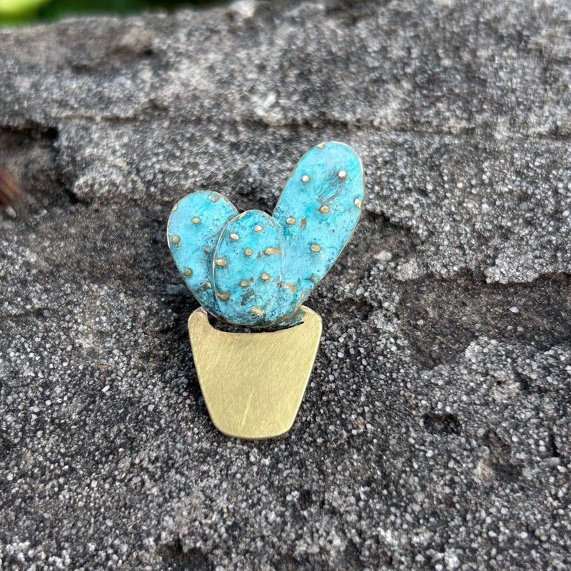 【Misty Dots 】MDBE11 仙人掌盆栽胸针/ 黄铜/ 手工礼物 - 胸针 - 铜/黄铜 蓝色