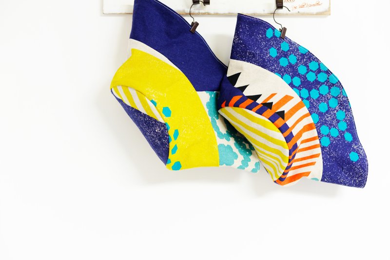 SJIJA Handmade BUCKET HAT 限量布款手作亲子渔夫帽子 - 帽子 - 棉．麻 