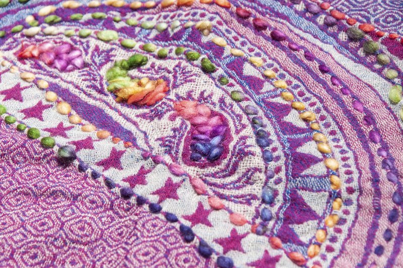喀什米尔 Cashmere/水煮羊毛披肩/针织围巾/刺绣围巾/羊绒披巾 - 花 - 围巾/披肩 - 羊毛 多色