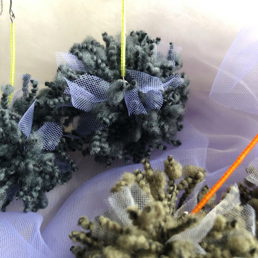 混纱毛线耳环 / 烟花系列  蓝灰色 - 耳环/耳夹 - 其他材质 灰色