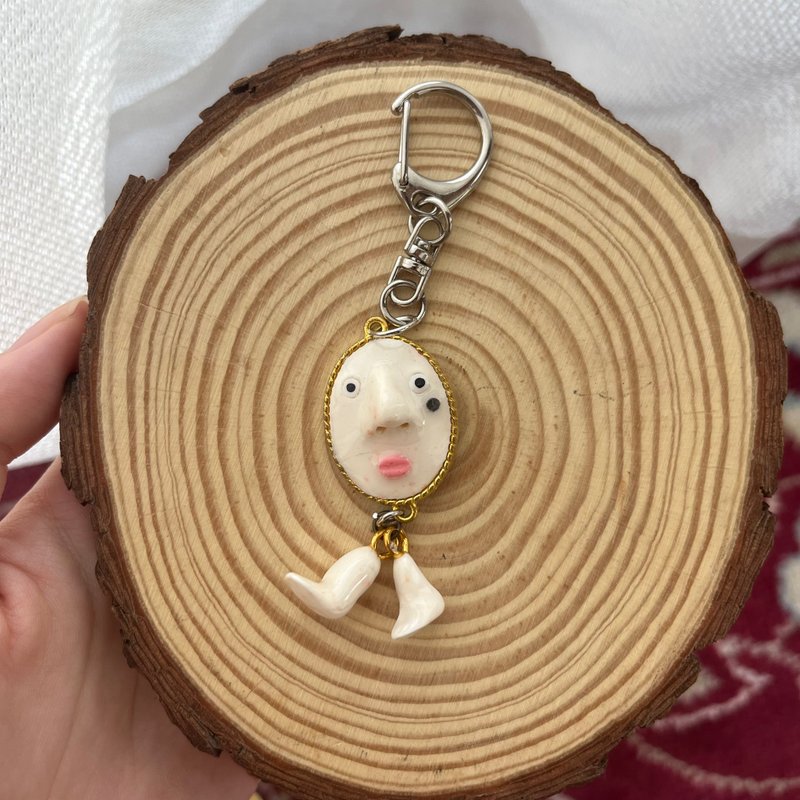 可爱的脸和悬垂腿钥匙扣 - 钥匙链/钥匙包 - 粘土 银色