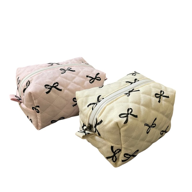 日本布料蝴蝶结图案衍缝化妆品收纳包 - 化妆包/杂物包 - 棉．麻 粉红色