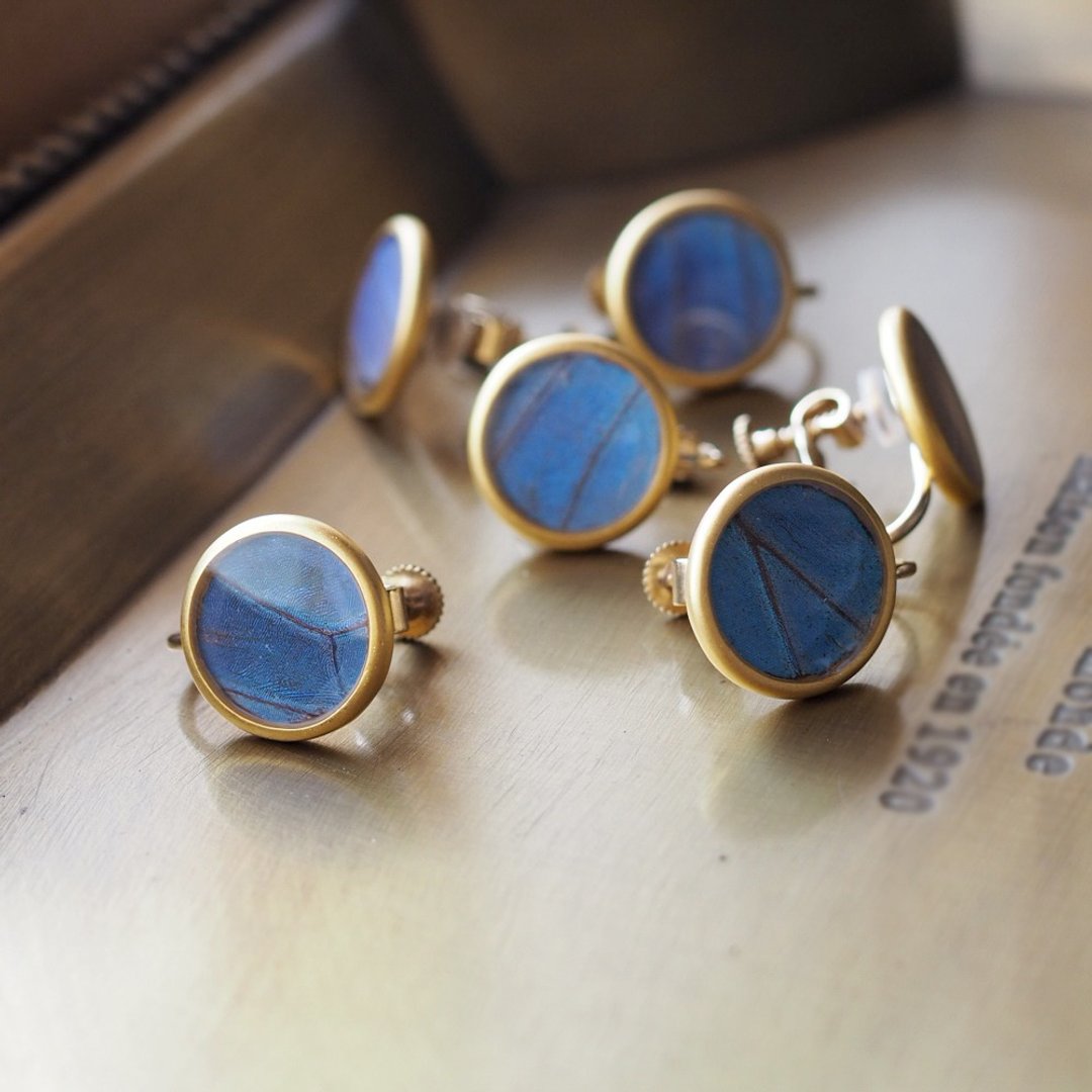 Morpho Butterfly Splash Clip-On Pair - 耳环/耳夹 - 铜/黄铜 蓝色