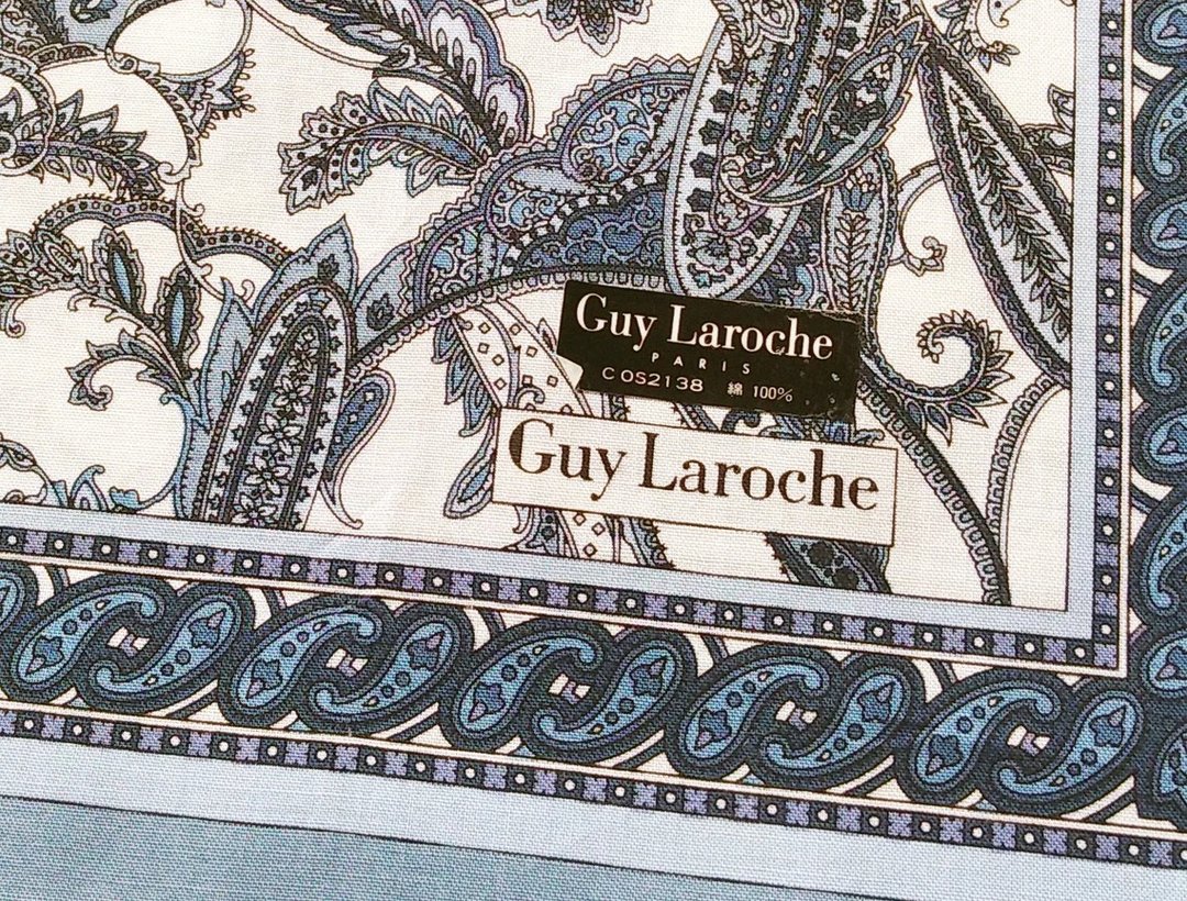 Guy Laroche Vintage Handkerchief Women Handkerchief Paisley 17.5 x 17.5 - 手帕/方巾 - 棉 白色