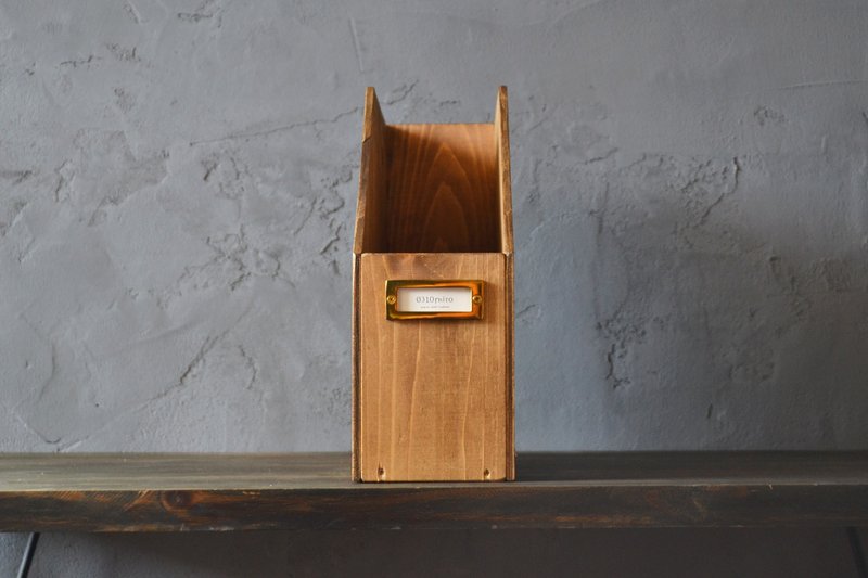 0310mito 日本产桧木书本收纳盒 附黄铜名牌 L尺寸 - 书架/书挡 - 木头 咖啡色