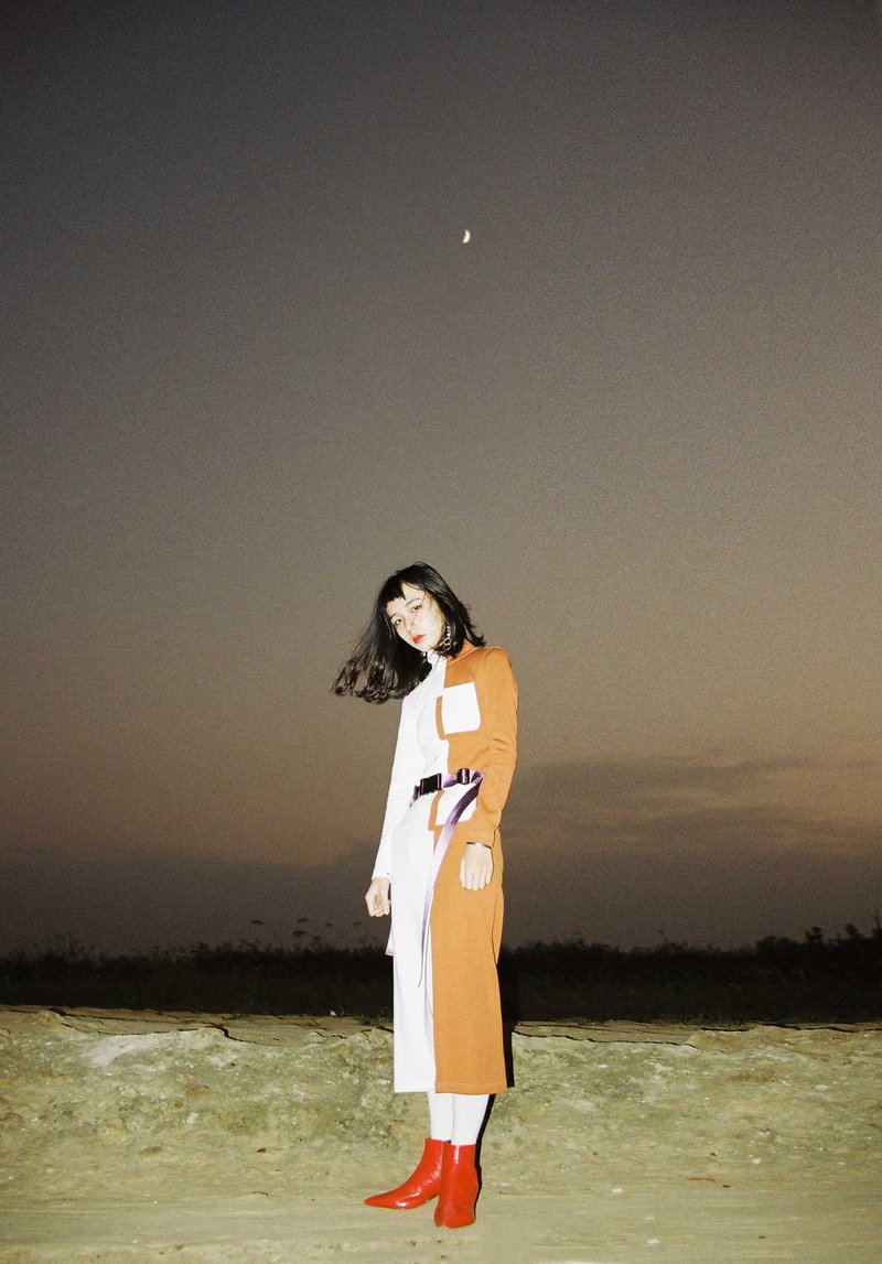 UF9193原创17秋冬新品撞色错位口袋开衩高领针织连衣裙 - 女装针织衫/毛衣 - 聚酯纤维 咖啡色