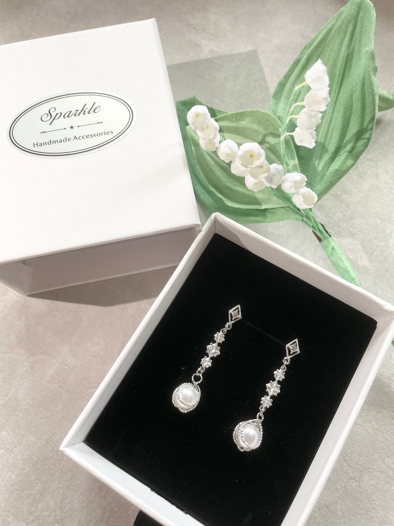 Ocean- 菱形锆石绕线珠耳环 - 耳环/耳夹 - 银 银色