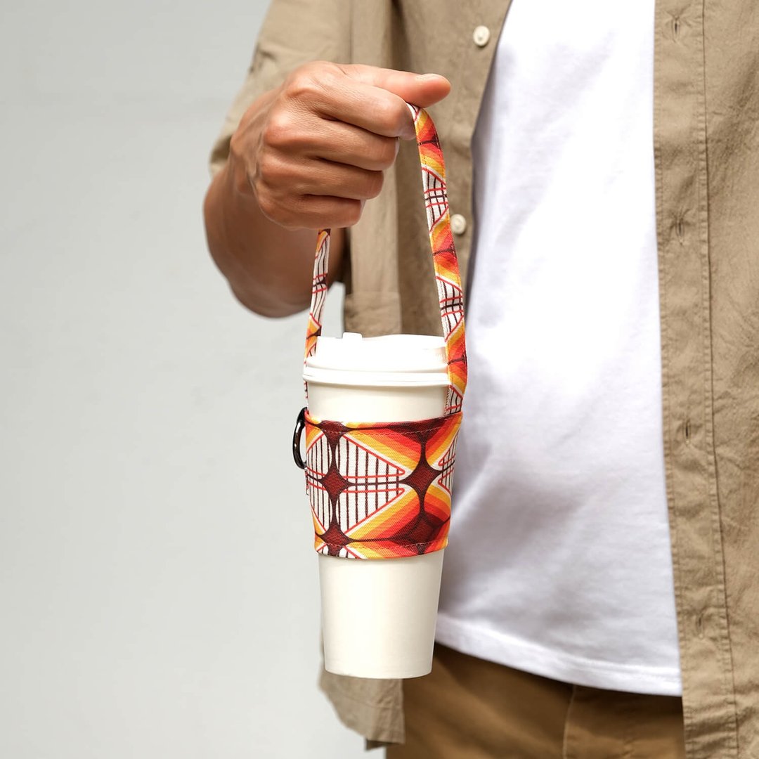 【锦源兴】楼梯扣环饮料提袋 l 环保 折叠式 可吊挂 礼物 夏天 - 随行杯提袋/水壶袋 - 其他人造纤维 多色