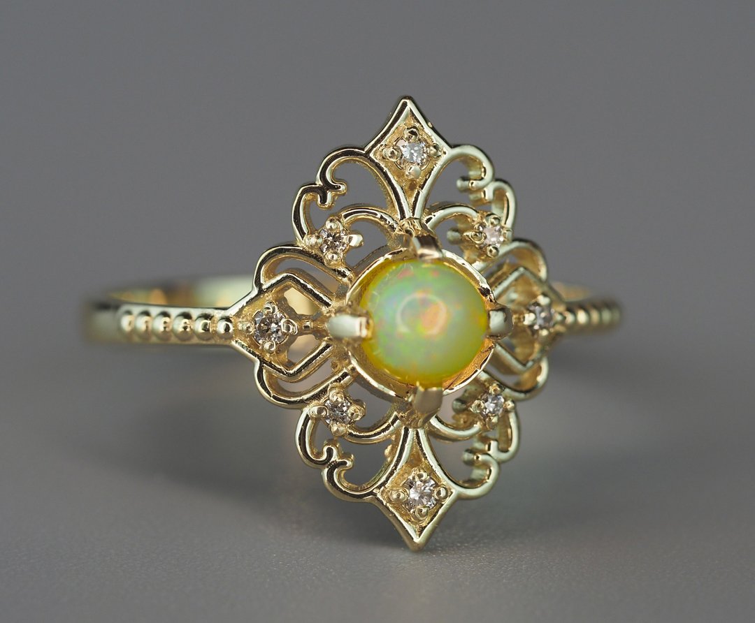 14 kt  gold ring with opal and diamonds are hand made item. - 戒指 - 贵金属 金色