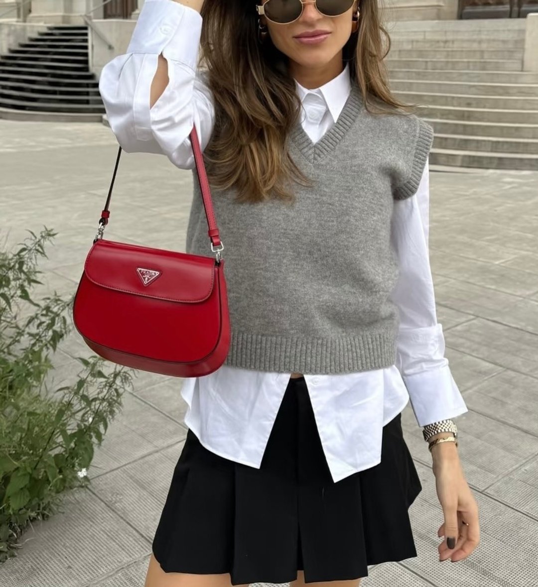 PRADA Cleo 红色肩背包 开运气质红凹造型必备 - 侧背包/斜挎包 - 真皮 红色