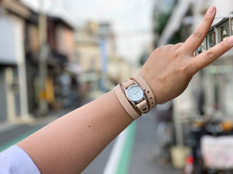 ROLL　シンプルが好き素朴を味わう　ロールアップ腕時計　ブレスレット感覚　RUW-WWWW-W - 女表 - 真皮 卡其色