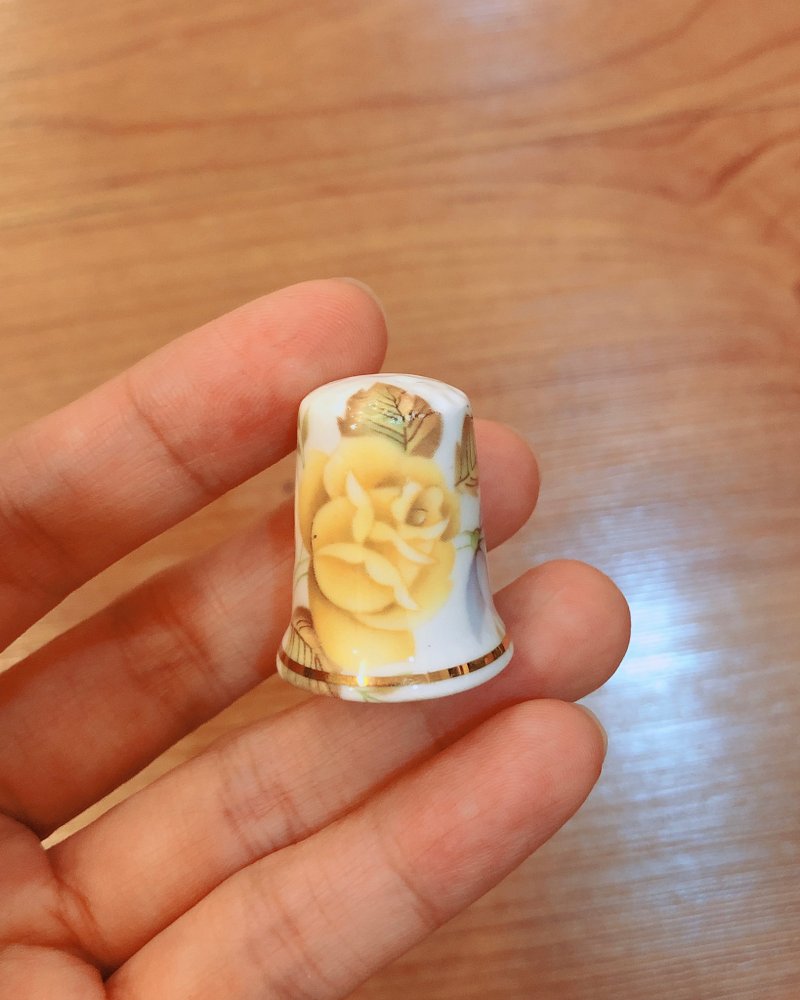 英国古董顶针收藏 花卉系列 E款 - 摆饰 - 瓷 