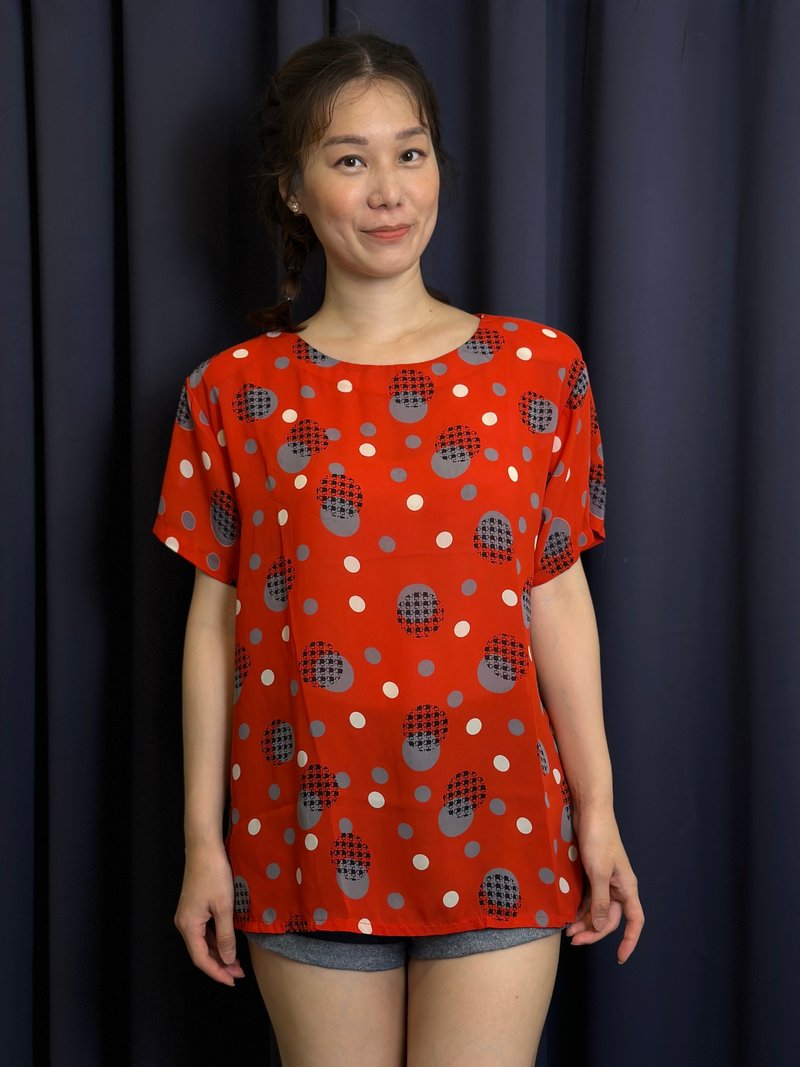 草间弥红底点点上衣 - 女装上衣 - 其他金属 红色
