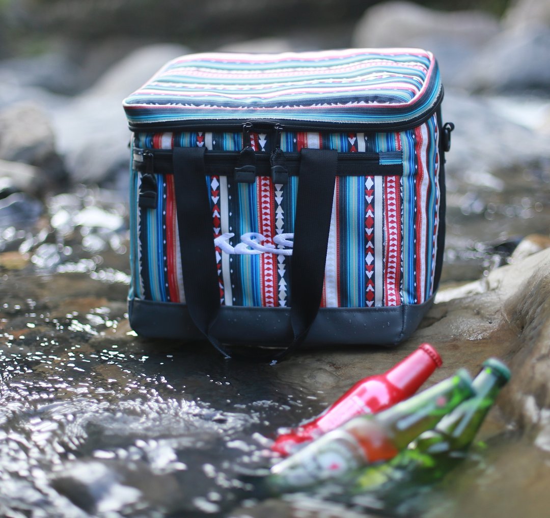 露营野餐用保冷袋 - 欢乐民俗 25L/40L-完全密封不外漏~ - 露营用品 - 防水材质 多色