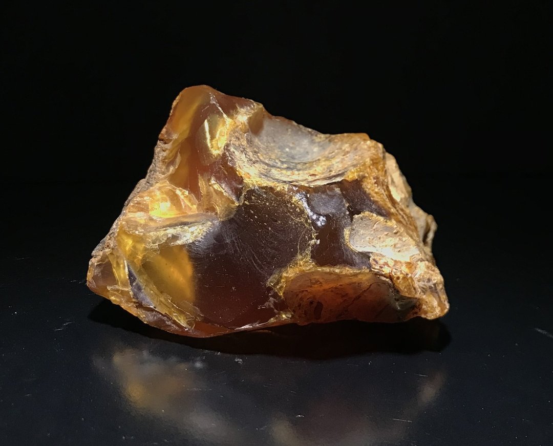 琥珀 Amber 蓝珀 天然缅甸金蓝珀107克 墨西哥蓝珀 原石 原矿 - 摆饰 - 半宝石 金色