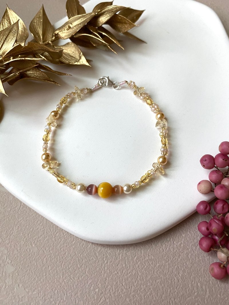 【Kimiko手作饰品】秋季微醺-金虎眼石手链 A款 - 手链/手环 - 珍珠 金色