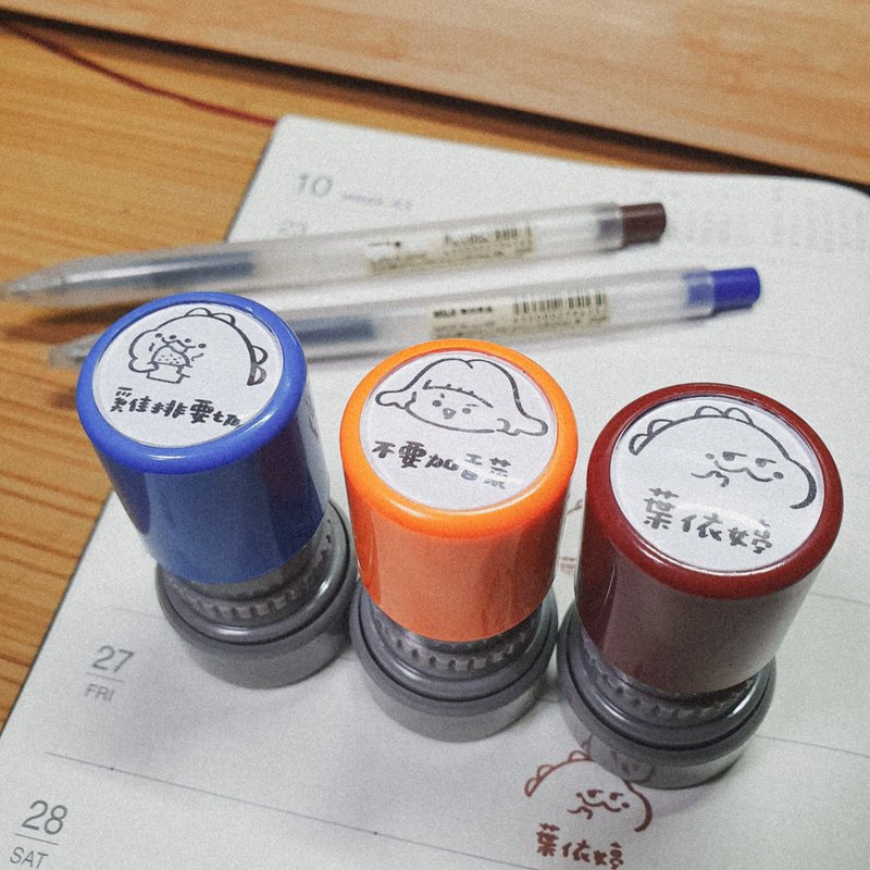固定图案连续章+附赠10ml墨水(可加购透明姓名贴更便宜) - 印章/印台 - 塑料 多色