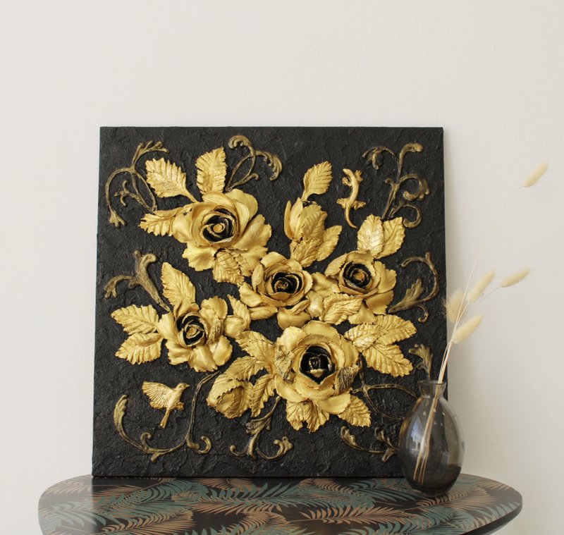 Roses on black original textured painting, rustic wall decor, sculptural art - 墙贴/壁贴 - 其他材质 