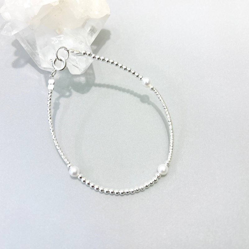 Ops Pearl silver bracelet- 珍珠/纯银/限定/圆/皮光美/手链 - 手链/手环 - 宝石 白色