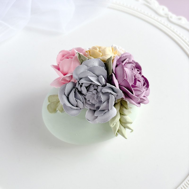 奶油土挤花扩香石/香氛花(浅绿) 蛋形盆栽 - 香薰/精油/线香 - 粘土 绿色