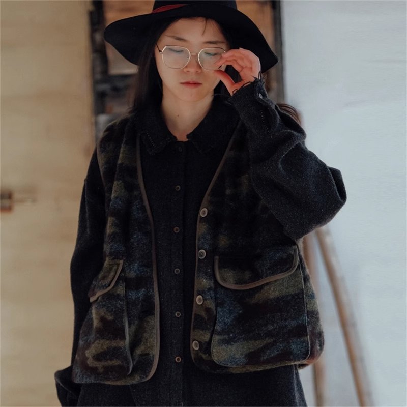 迷彩花紋 嬉皮士 迷彩毛呢保暖復古馬甲馬夾背心 - 女装休闲/机能外套 - 羊毛 绿色