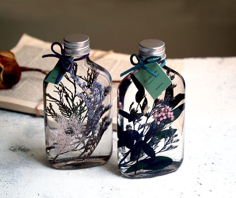 FOREVER LOVE系列 | 浮游花Herbarium (圆肩酒瓶 - 干燥花/捧花 - 植物．花 