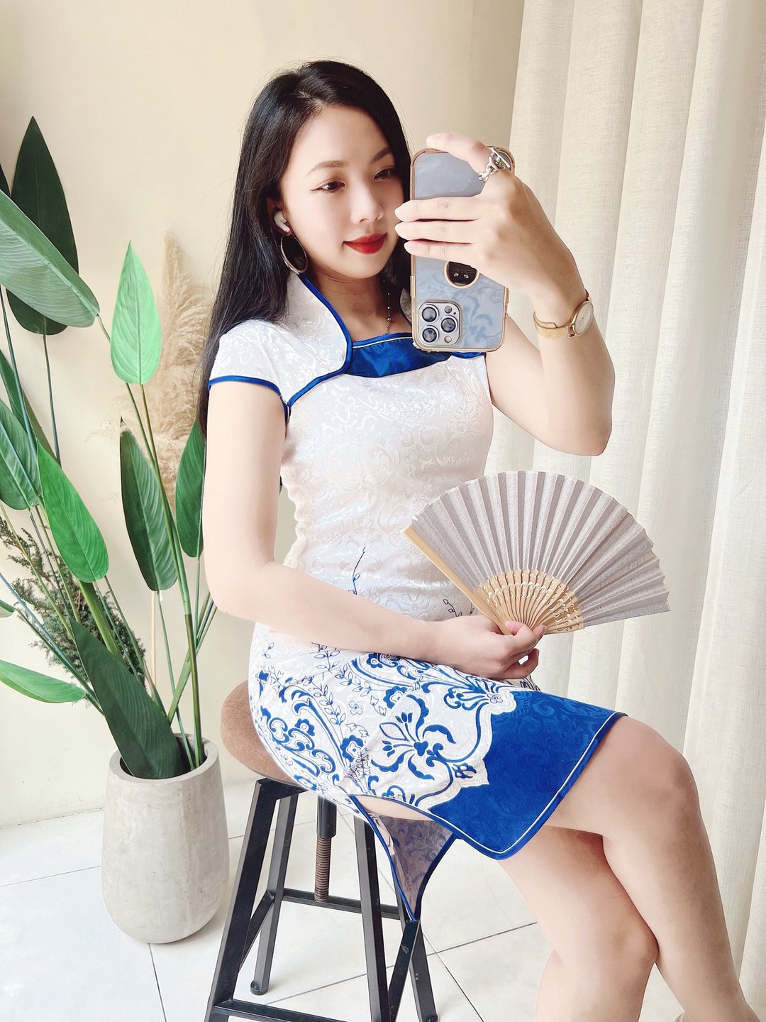 方领图腾侧开叉刺绣旗袍 古着洋装连衣裙连身裙vintage dress - 洋装/连衣裙 - 聚酯纤维 白色