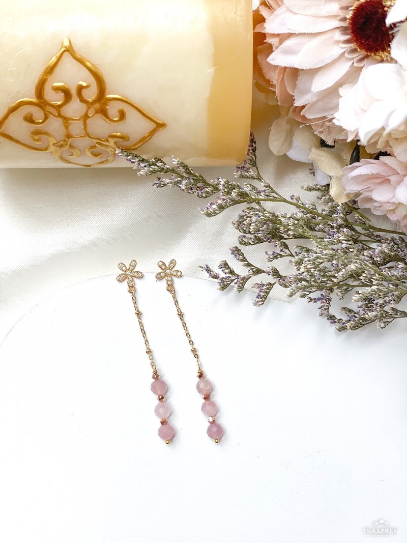 RURI | 14K镀金锆石小花耳钉 粉嫩柔美粉晶 耳环 - 耳环/耳夹 - 宝石 粉红色