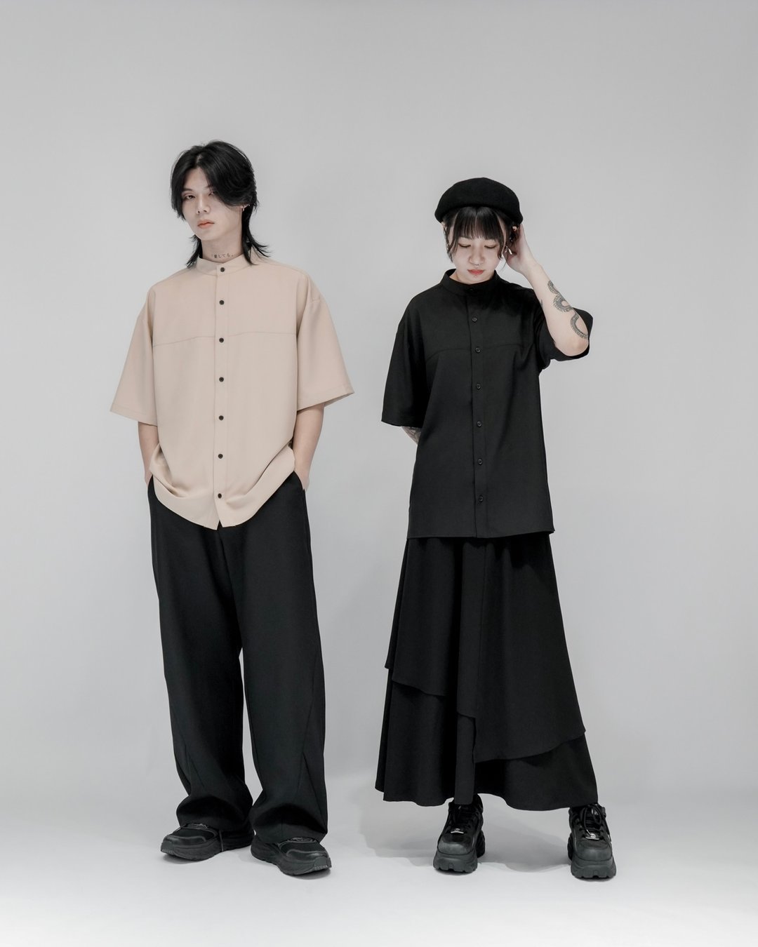 MUKK DESIGN 立领车线短袖衬衫-杏 - 男装衬衫 - 聚酯纤维 黑色